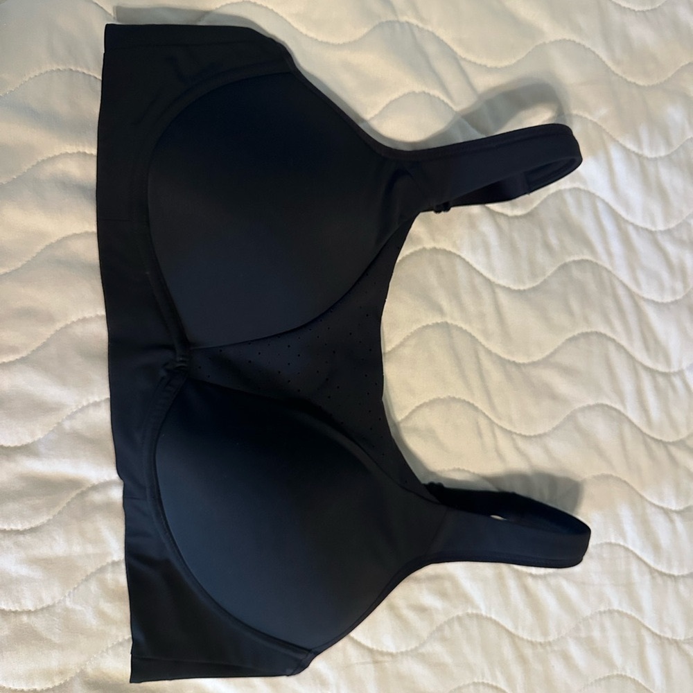 Black Lululemon Bra